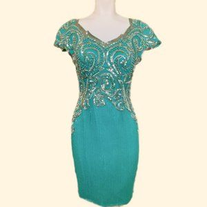 A.J.Bari Vintage Glass Beaded Sequined Silk Curvy Open-Backed Cocktail Dress 6/8